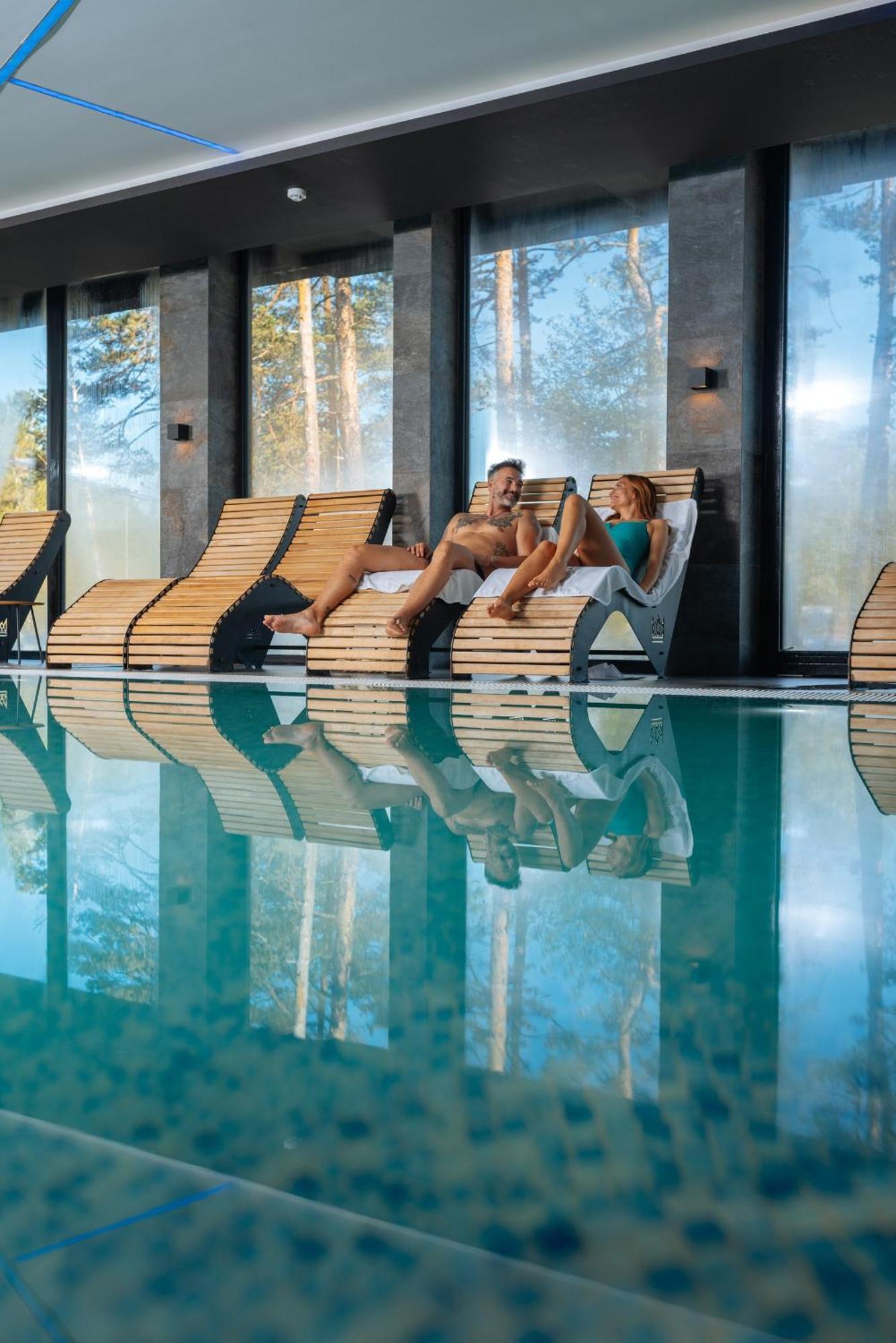 Hotel Royal Mountain Дивчибаре Экстерьер фото
