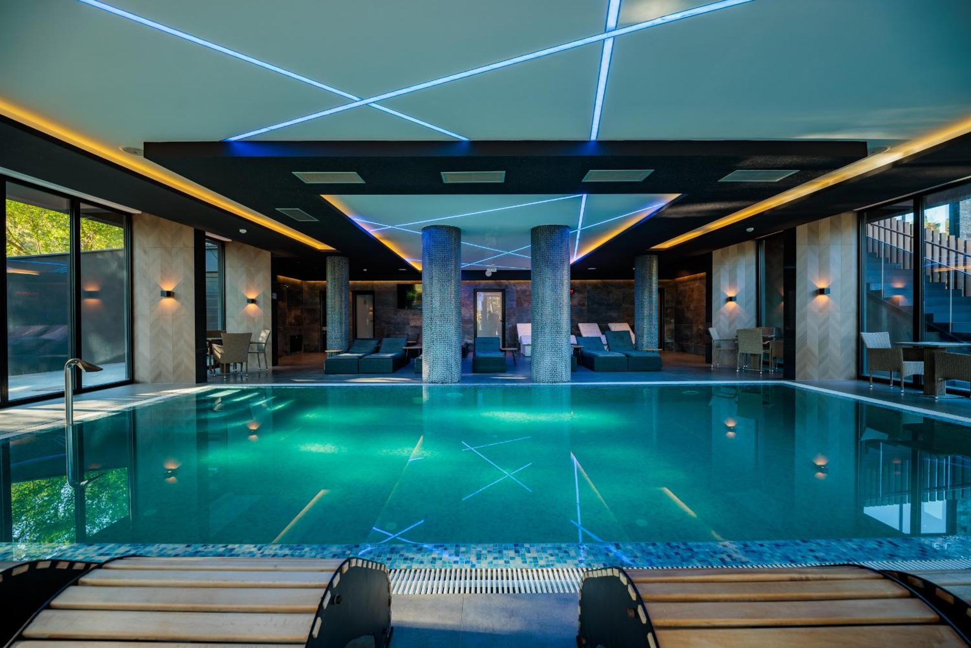 Hotel Royal Mountain Дивчибаре Экстерьер фото
