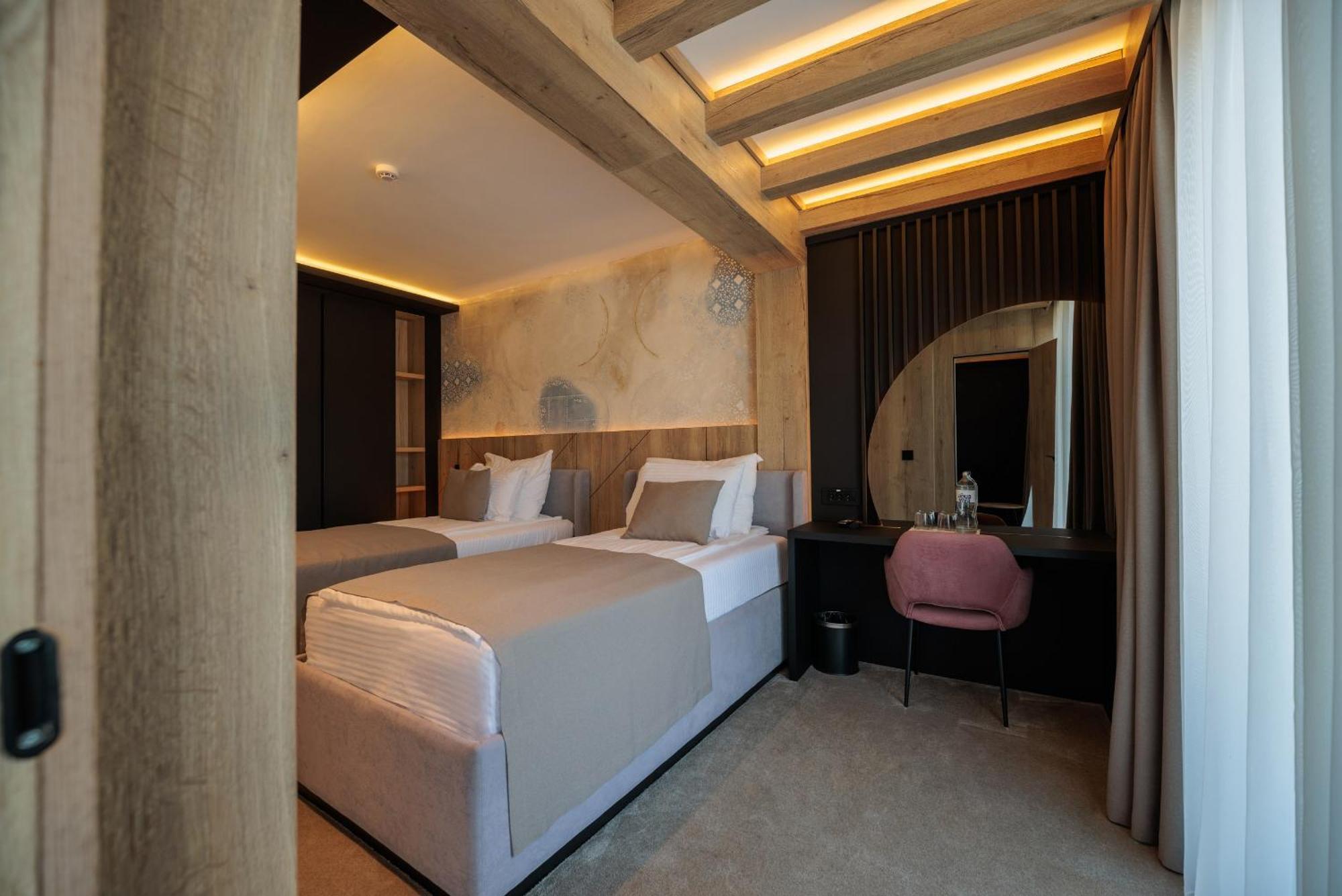 Hotel Royal Mountain Дивчибаре Экстерьер фото